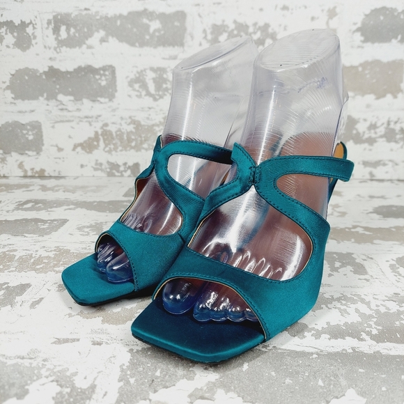 New NORDSTROM RACK Adison Stiletto Sandal In Teal Deep W1049 - Picture 2 of 13